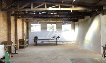 Imagem 2: Barracão, 300 m² - venda por R$ 400.000,00 ou aluguel por R$ 2.700,00/mês - Mariana - Marí