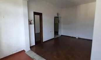 Imagem 4: Kitnet/Conjugado para aluguel possui 35 metros quadrados com 2 quartos