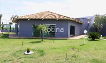 Imagem 4: Belíssima casa no Condomínio Fechado Park Sul