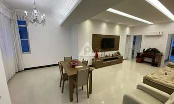 Imagem 2: Apartamento Reformado no coração de Copacabana com vaga na escritura