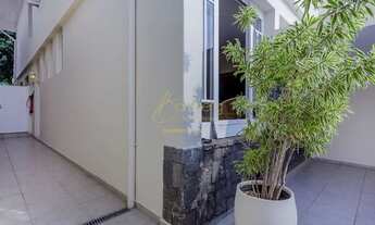 Imagem 5: Sobrado localização exclusivíssima: quintal fazendo fundos com o São Paulo Golf Club - vis