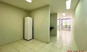 Imagem 3: Excelente kit bem arejada e iluminada na CLN 213 BLOCO A ED. MULTI CENTER - Asa Norte