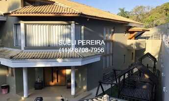 Imagem 3: Casa para aluguel e venda tem 890 metros quadrados com 5 quartos