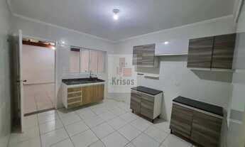 Imagem 4: Sobrado com duas suítes e garagem para dois carros