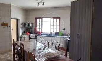 Imagem 6: Casa (térrea na rua) 4 dormitórios/suite, cozinha planejada