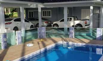 Imagem 2: Linda casa no centro de Aguas Mornas com piscina