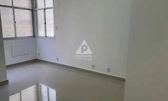 Imagem 2: Flamengo 3 quartos reformado e vaga