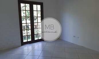 Imagem 7: Casa no KM 9 NA PISTA com piscina privativa, 4 quartos sendo 2 suites