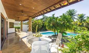 Imagem 7: Casa Central na Barra, Linear, 2.000 m2 terreno gramado