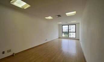 Imagem 4: Le Monde Galpão / depósito com 1 vaga na garagem