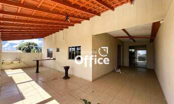 Imagem 2: Casa com 3 dormitórios para alugar, 250 m² por R$ 1.500,00/mês - Residencial Geovanni Brag