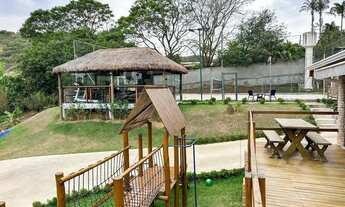 Imagem 6: Casa de condomínio para venda tem 700 metros quadrados com 5 quartos