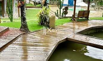 Imagem 5: Chácara com 4.650 m², Piscina, Deck e Lagoa à Venda em Vargem Alta - Ideal para Eventos e