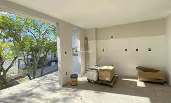 Imagem 7: Refúgio Discreto e Natural para Viver com Leveza