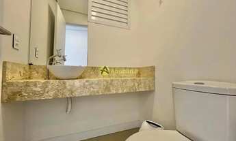 Imagem 7: Sacada de frente com vista para o mar!