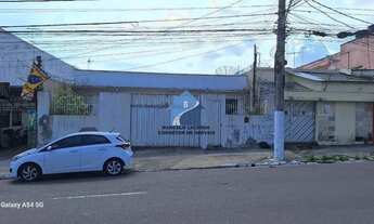 Imagem: Casa na Avenida Constantino Nery - Centro