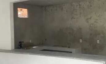 Imagem: Casa grade de frete pra rua ! um banheiro