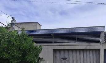 Imagem: Vende-se casa no Parque Atheneu