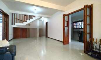 Imagem 3: Casa ampla com 4 quartos e piscina no Jardim Planalto