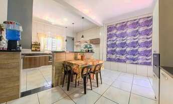 Imagem 6: Casa Ampla e Confortável à venda no Jardim Ana Lúcia, Leme 3 Dormitórios