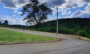 Imagem 3: Lotes com Valores de Oportunidades em Condomínio Maravilhoso de Casa Branca