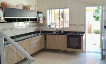 Imagem 3: Casa com 3 dormitórios, 210 m² - venda por R$ 950.000,00 ou aluguel por R$ 6.630,00/mês