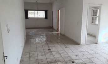 Imagem 5: Casa para uso comercial ou residencial com imenso potencial. À poucos metros do Metrô Vila