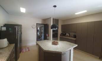 Imagem 4: Casa a venda com 3 suítes, 4 vagas e piscina em Vila Baylão - Rio Verde - GO