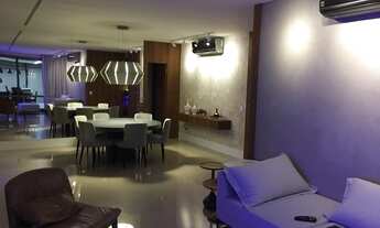 Imagem 2: Casa Condomínio com 04 Quartos e 04 suítes 3 vagas à Venda com 372 m² por R$ 3.300.000- Vi