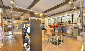 Imagem 6: Loja/Sala Térrea 660 m² Privativos, Alugada R$22.500 Mês - Curitiba, Champagnat