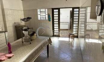 Imagem 7: Casa com 4 quartos - Bairro Setor Negrão de Lima em Goiânia