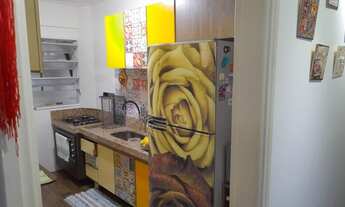 Imagem 4: Apartamento reformado, 2 quartos com armários, banheiro, sala 2 ambientes, cozinha com arm