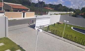 Imagem: Eusébio - Casa Padrão - Centro