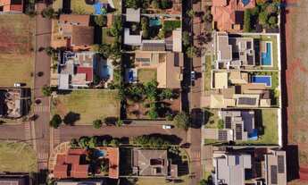 Imagem 4: Terreno plano de ilha com 542,55m² condomínio Ana Carolina em Cravinhos