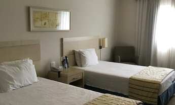 Imagem 2: Apartamento para venda tem 17 metros quadrados com 1 quarto em Gleba Fazenda Palhano - Lon