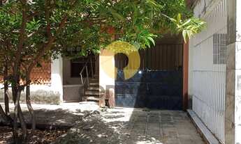 Imagem 7: Casa à venda na Av. Tancredo Neves>