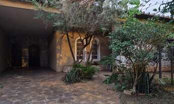 Imagem 7: Casa para venda com 553 metros quadrados de terreno com 4 quartos em Setor Oeste - Goiânia