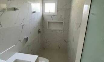 Imagem 4: Casa de condomínio para venda tem 290 metros quadrados com 4 quartos em Jardins Madri - Go