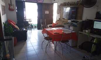 Imagem: Bandeirantes- apartamento 2/4 sendo 01 suite,varanda