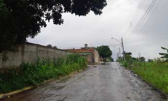 Imagem 8: Lote de Esquina murado muro alto escorrido para frente com 492,89 metros sendo 17 metros d