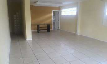 Imagem 5: Casa solta à venda em Ipitanga, 3/4 sendo 2 suítes, hidro, piscina, churrasqueira, sauna