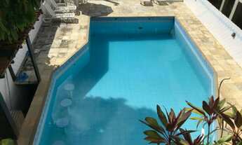 Imagem 2: Casa de 358 metros quadrados no bairro Candeal com 4 quartos