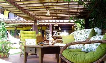 Imagem 2: Casa frente mar em localização central com 5 dormitórios à venda - Praia de Mariscal - Bo