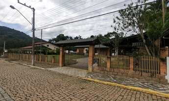 Imagem 2: Imóvel com 5.500m² de terreno em bairro exclusivo em Indaial