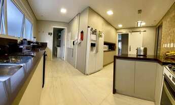 Imagem 5: Apartamento para venda possui 238 metros quadrados com 4 quartos lindo imóvel de altíssimo