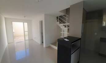 Imagem: Linda Casa Duplex em Condomínio - 02 suítes