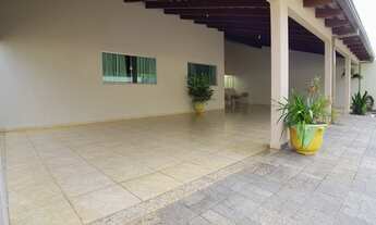 Imagem: Casa para venda tem 230 metros quadrados