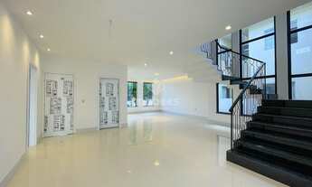 Imagem 3: Alugo Casa Neoclássica com 5 suítes em Belém - Condomínio Montenegro Boulevard