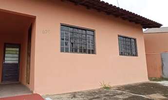 Imagem 3: Casa com 2 dormitórios para alugar, por R$ 900 - Jardim Novo Sabará - Londrina/PR