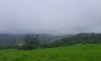 Imagem 4: Localizado em uma região privilegiada, esse lote é perfeito para quem deseja desfrutar da